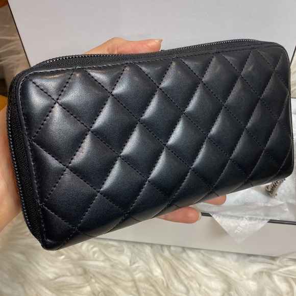 Chanel Cambon Zip Around Organizer Wallet Quilted Lambskin Black - Picture 8 of 11